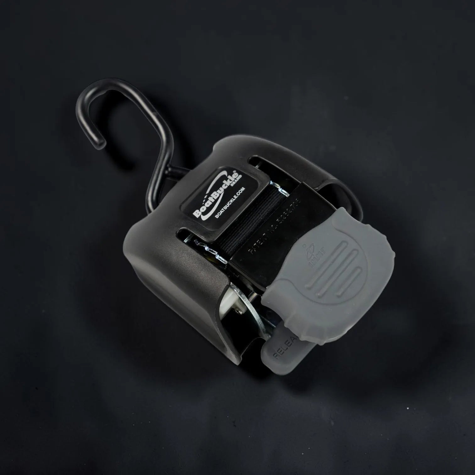 Système d'arrimage rétractable pour remorque de bateau - BoatBuckle Retractable