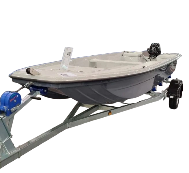 Le bateau HIROS HY 5.0 Fish Modèle: Pack Barre Franche Pro avec remorque et Suzuki DF9.9B