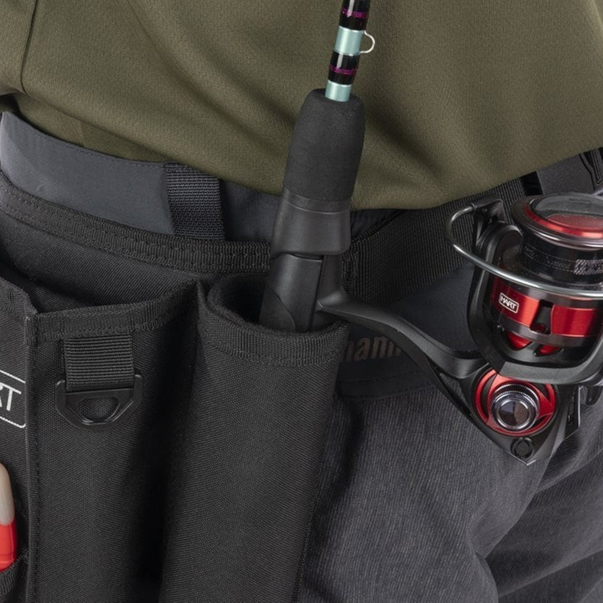 Ceinture de pêche Crisafish HART noire avec support rigide pour canne et moulinet, idéale pour le spinning et le wading.